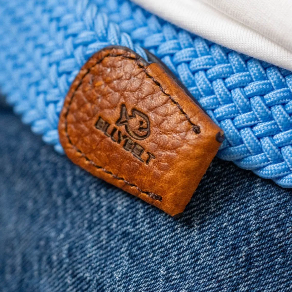 ceinture_tresse_lastique_bleu_alaska_3.webp BILLYBELT Ceinture tressée élastique Bleu alaska>Homme Ceintures Tressées Unies