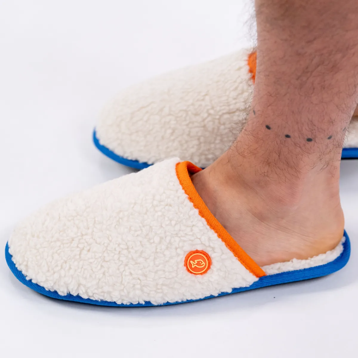 chaussons_en_sherpa_orange_2.webp BILLYBELT Chaussons en> Chaussons